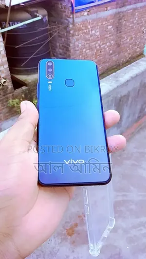 Vivo Y17 128 GB Blue