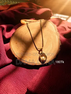 Dama Luna Jewellery Collection