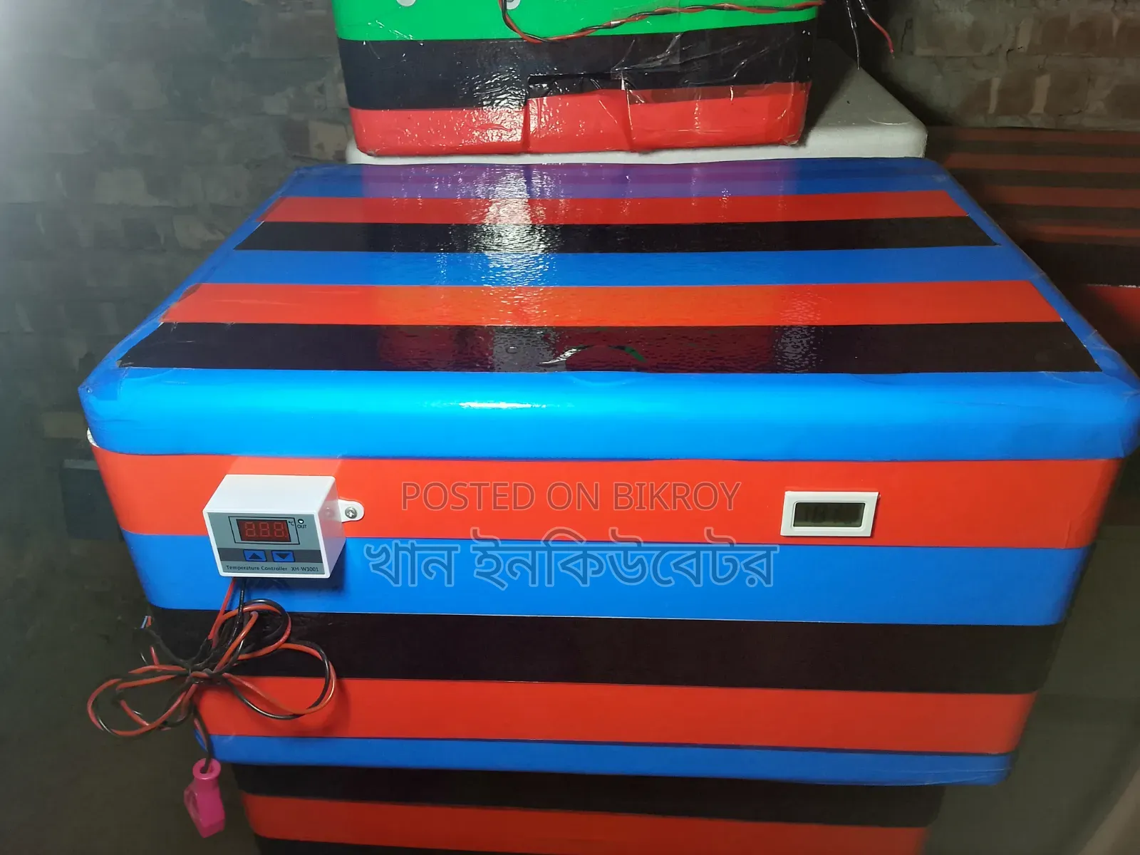ইনকিউবেটর / ডিম থেকে বাচ্চা ফোটানোর মেশিন