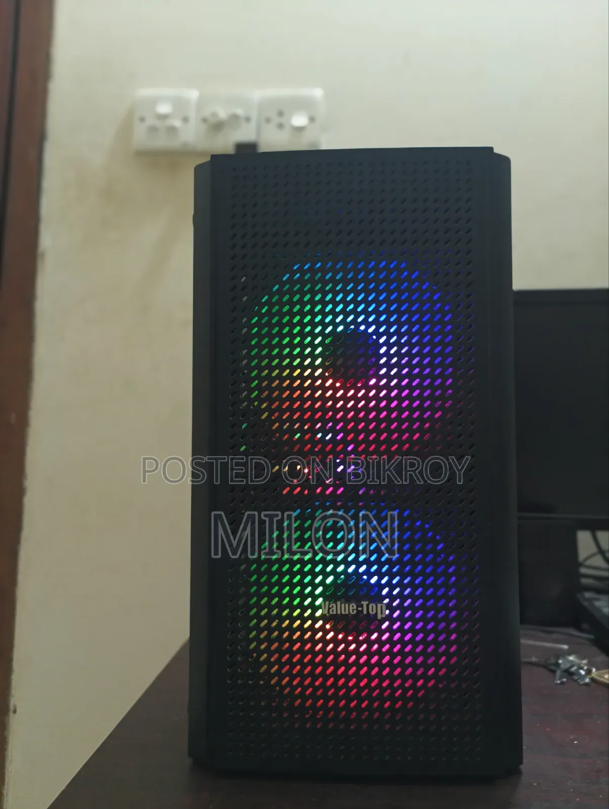 Gigabyte GA-H110MSTX-HD3-ZK 8GB Intel Core i5 SSD 128GB