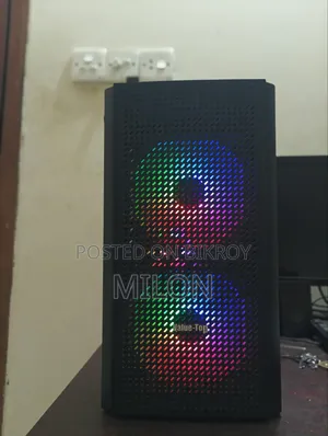 Gigabyte GA-H110MSTX-HD3-ZK 8GB Intel Core i5 SSD 128GB