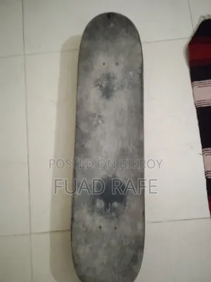 Skateboard