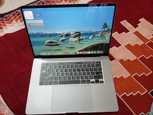 Laptop Apple MacBook Pro 2019 16GB Intel Core i7 SSD 500GB