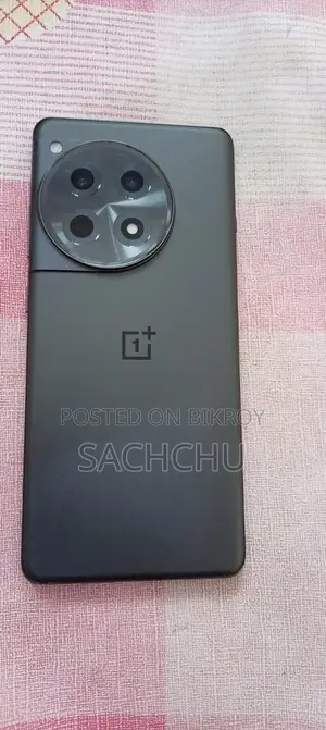 ওয়ানপ্লাস ১২আর ২৫৬ জিবি ব্ল্যাক