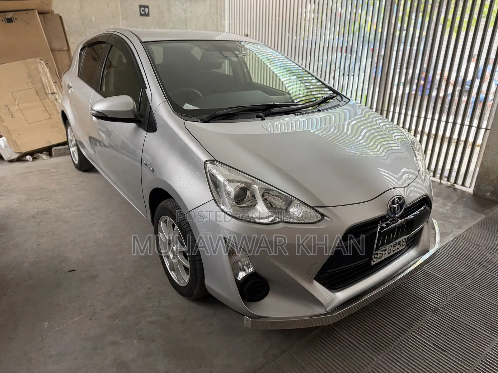 Toyota Aqua 2017 Silver