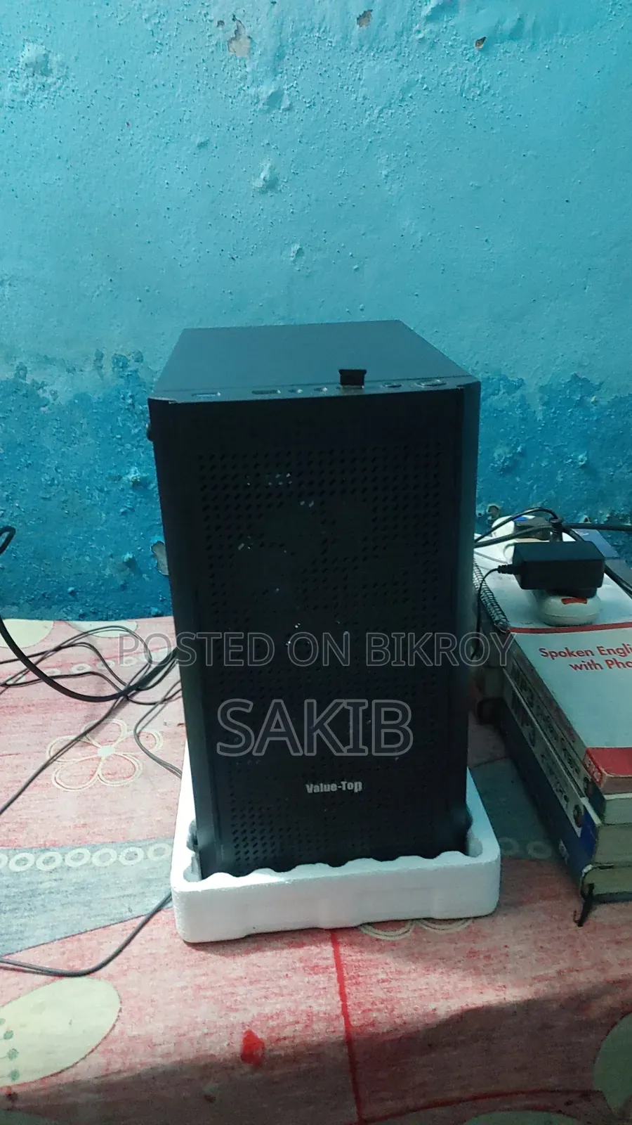 Desktop Computer 8 Gigabytes Intel Core i3 Solid State Drive 256 Gigabytes