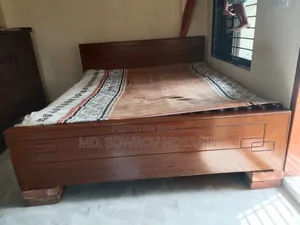 Bed, 6 Feet / 7 Feet Khat Sale