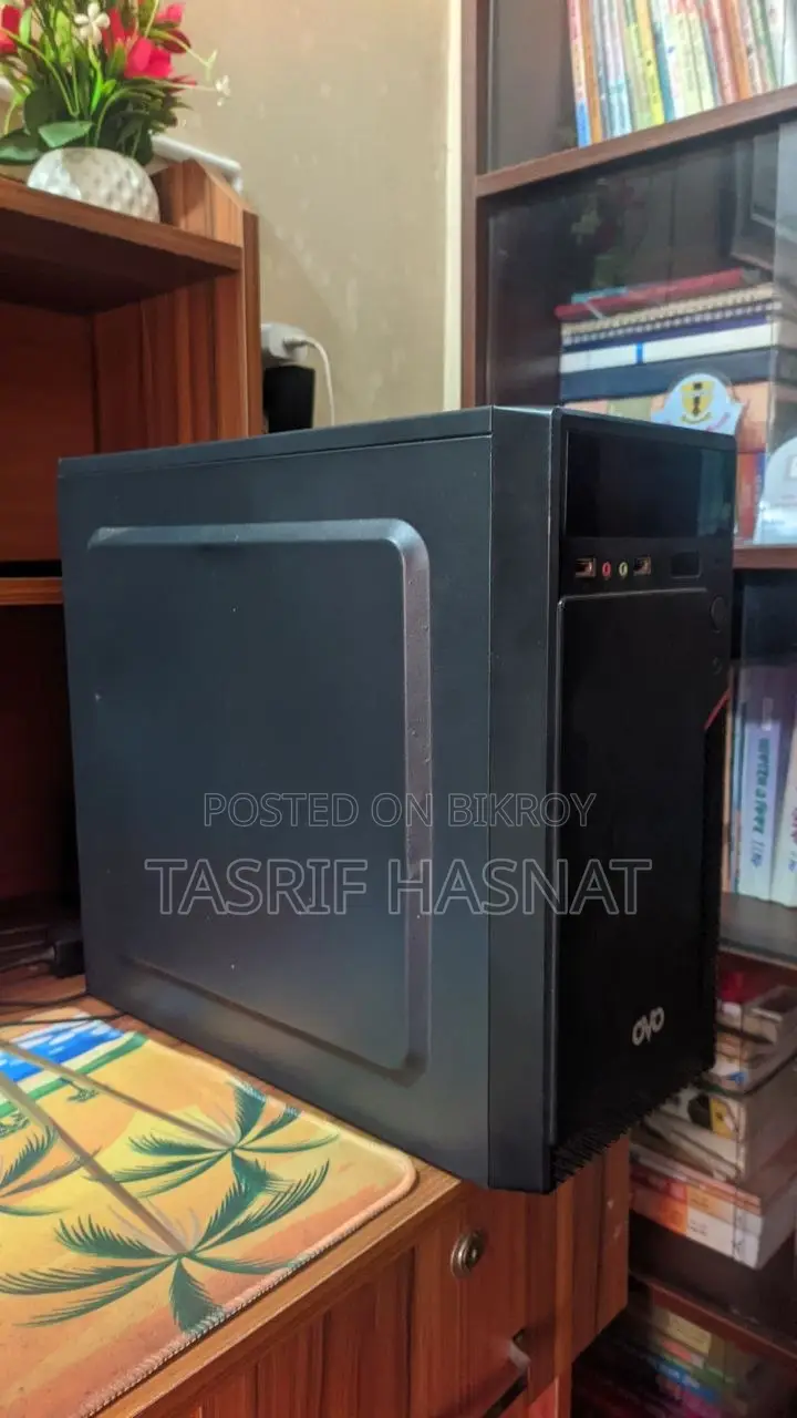 Desktop Computer Gigabyte 8GB Intel Core i5 SSD 128GB