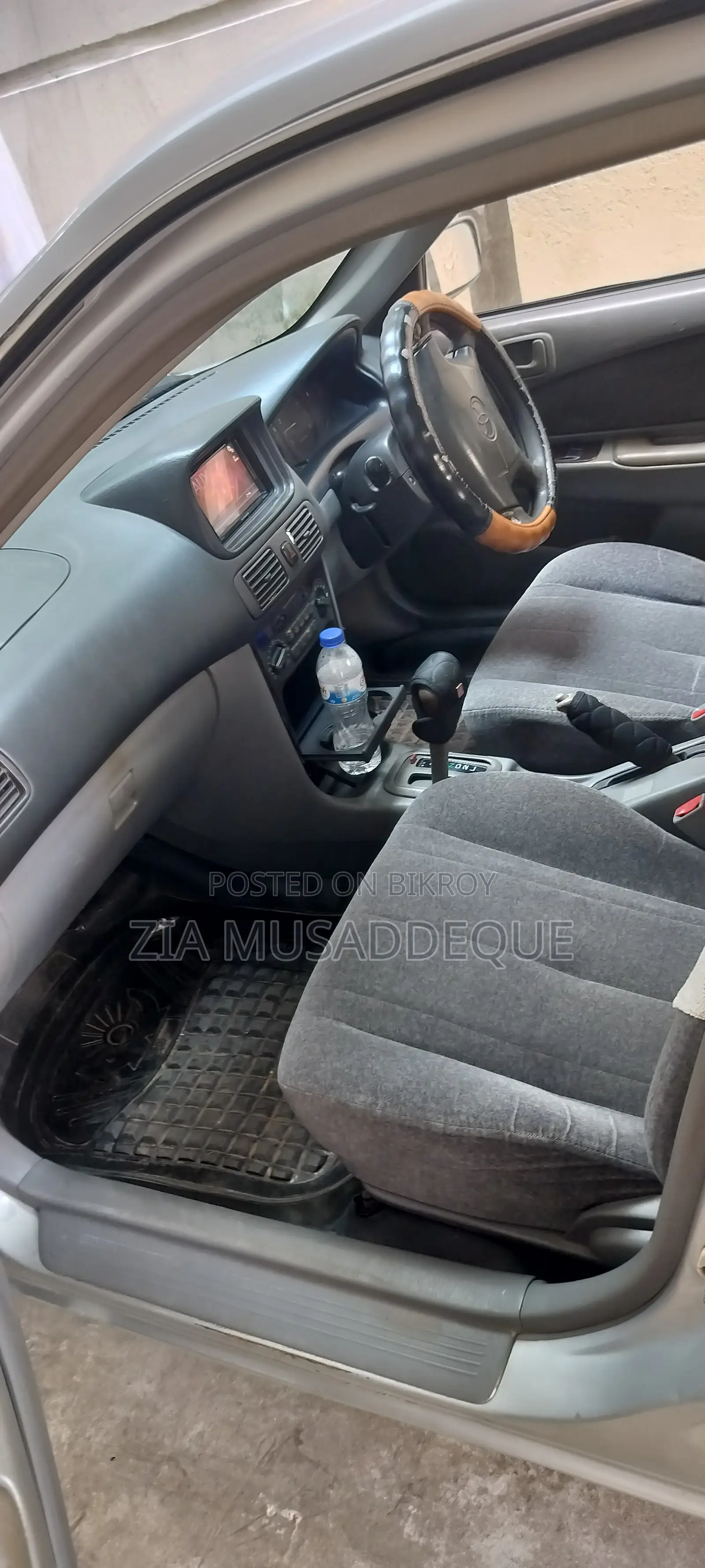 Toyota Corolla Sedan 1998 Silver