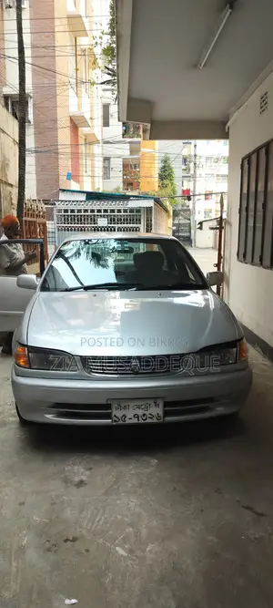 Toyota Corolla Sedan 1998 Silver