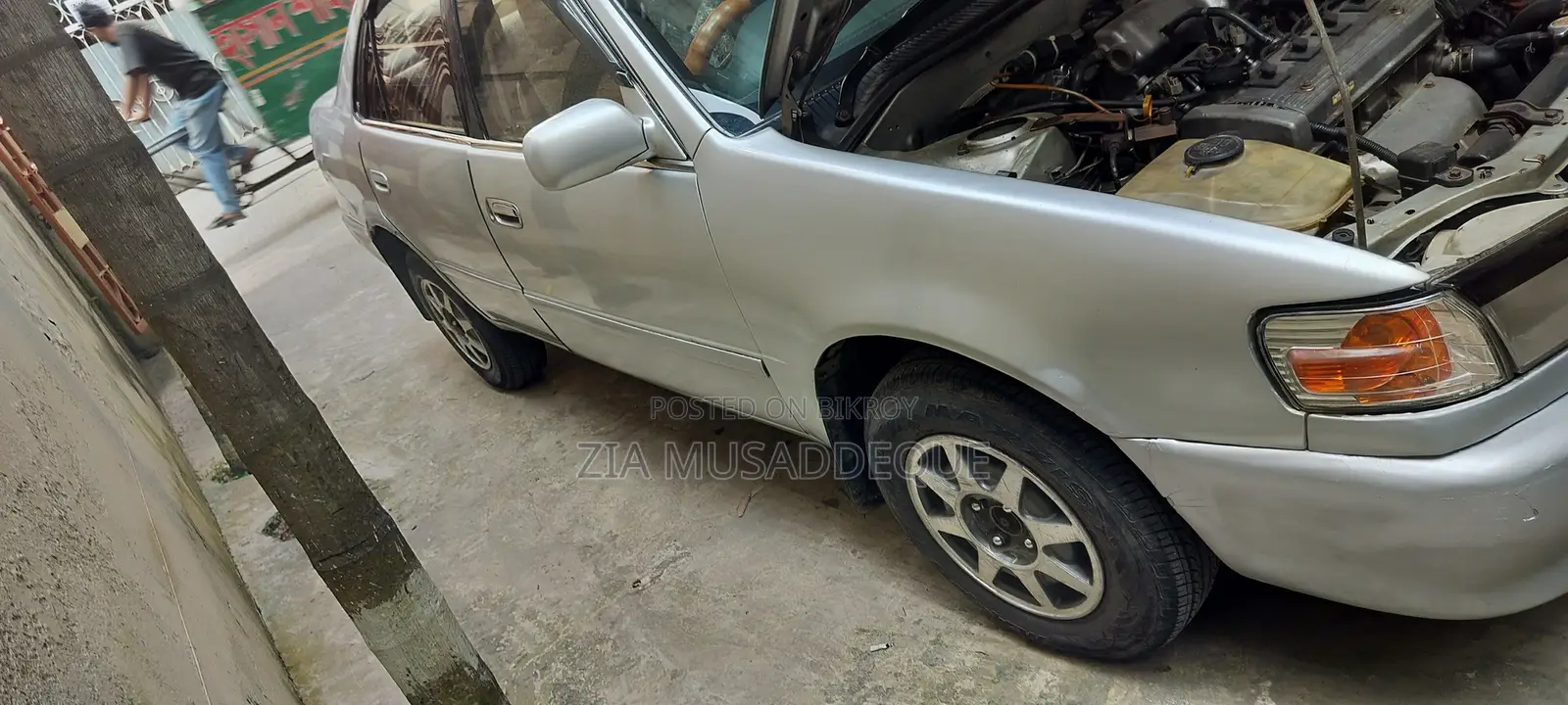 Toyota Corolla Sedan 1998 Silver