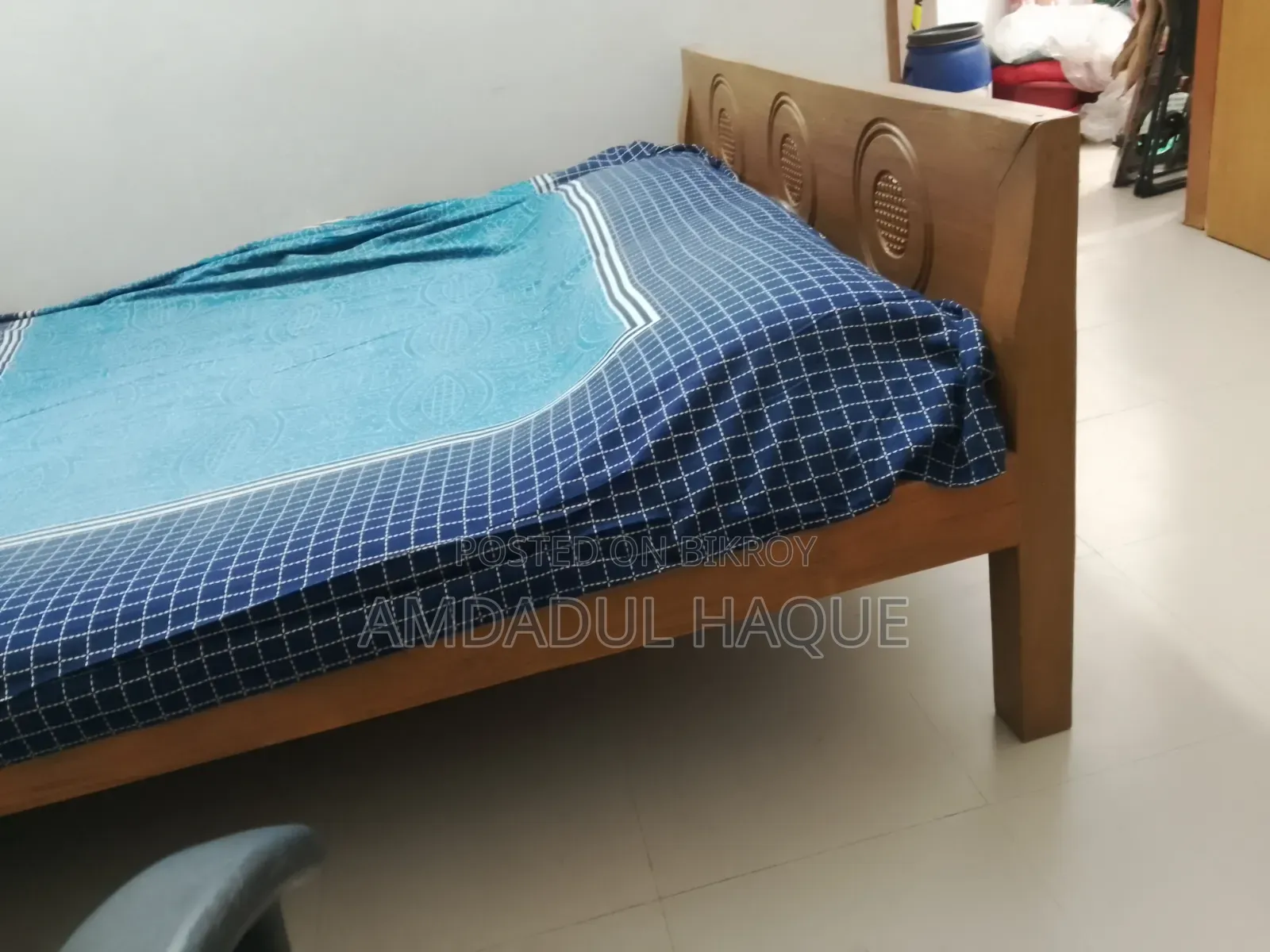 Iron Wood 5 Feet by 6 Feet Couple Bed