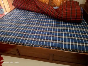Bed Mattress and Toshok (5.5/7 Fits)