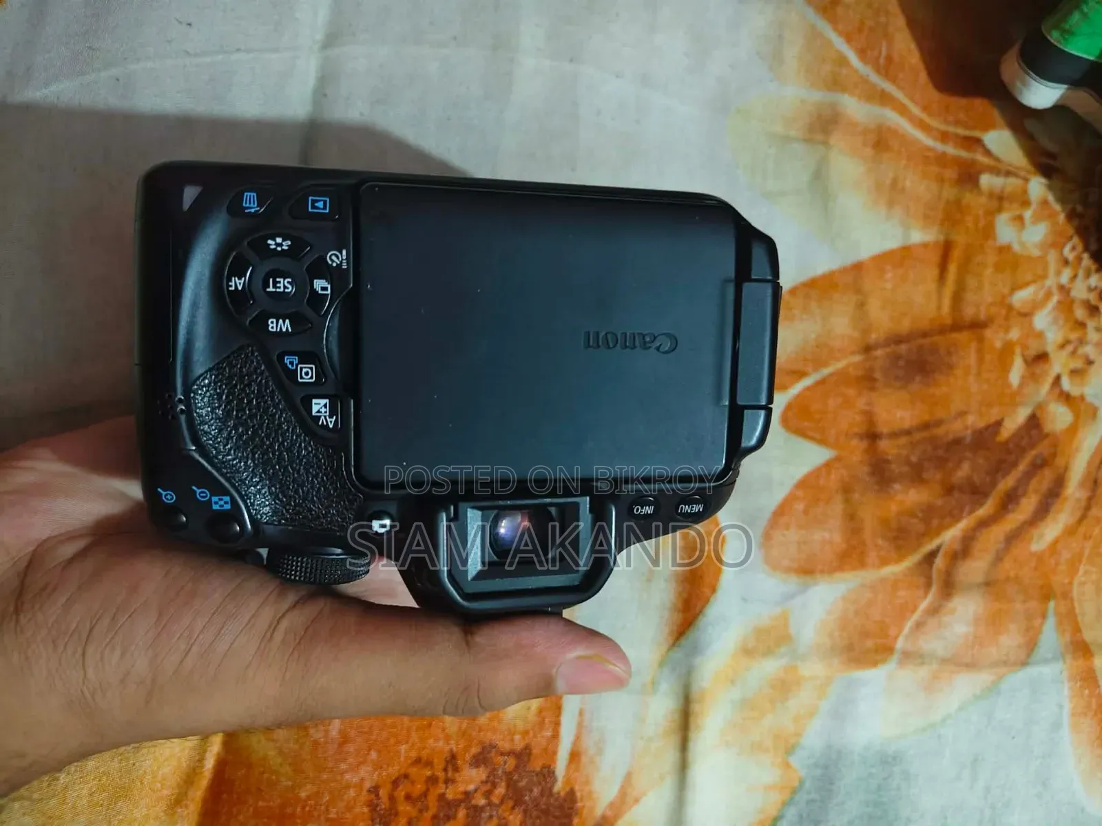 Canon 700D