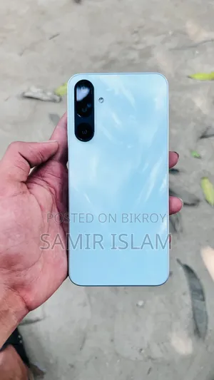 স্যামসাং ১২৮ জিবি সিলভার