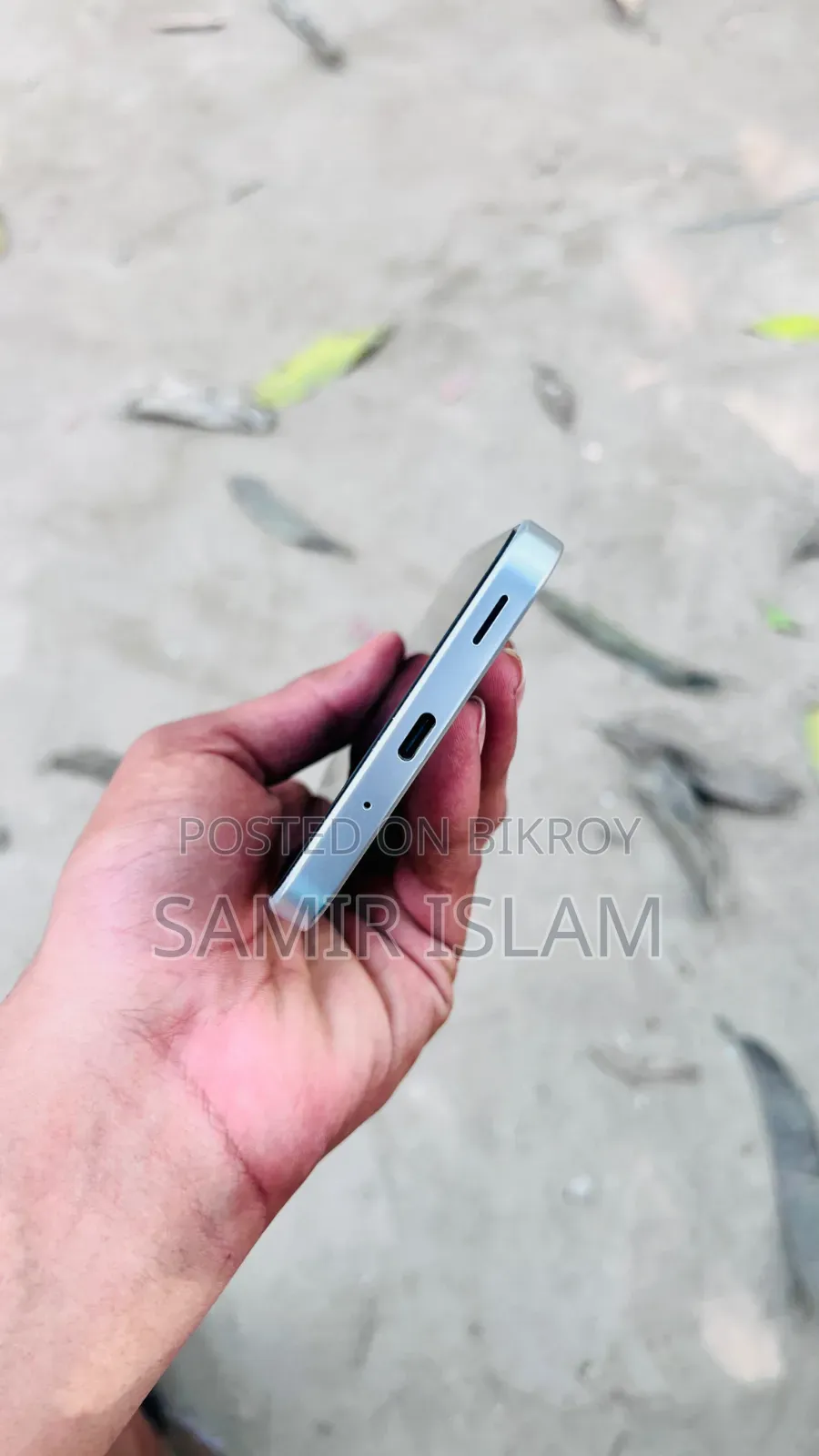 স্যামসাং ১২৮ জিবি সিলভার