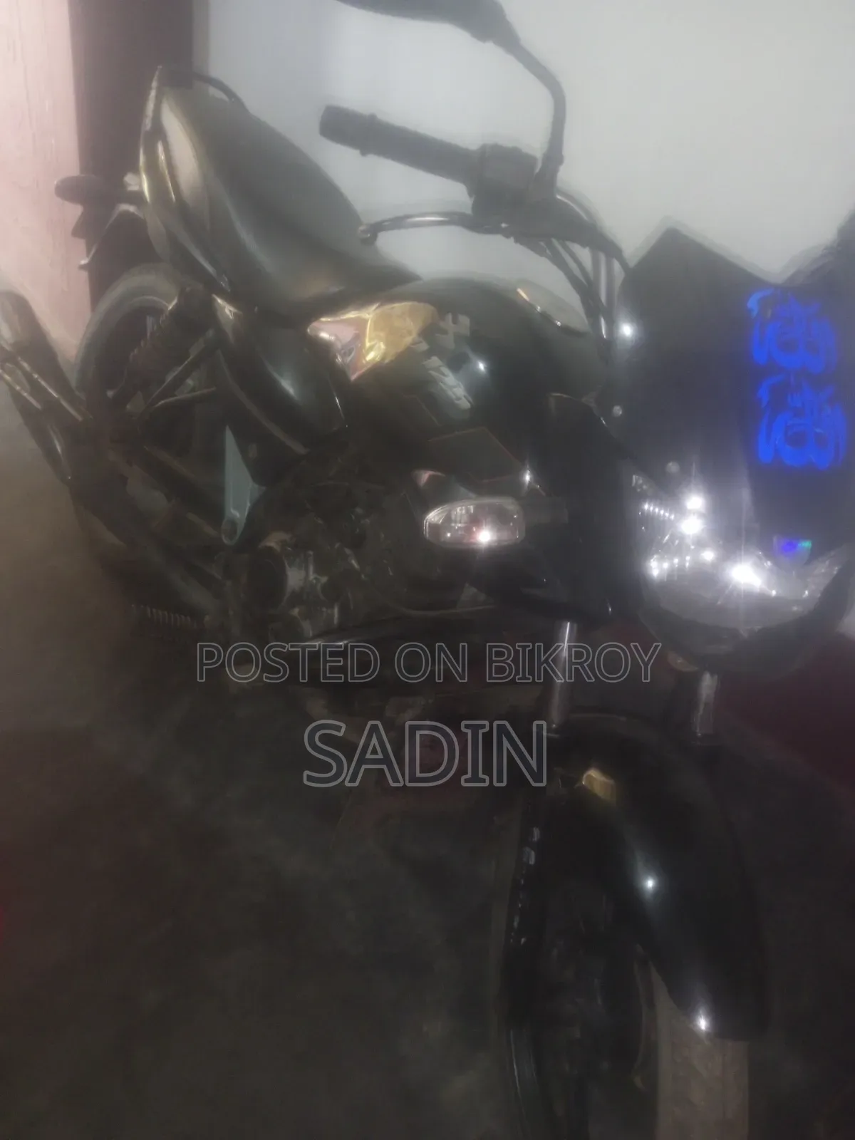 বাজাজ এক্সসিডি ১২৫ ২০১৪ কালো