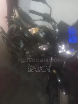 বাজাজ এক্সসিডি ১২৫ ২০১৪ কালো