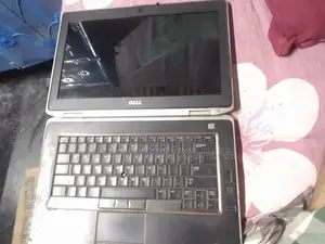 Laptop Dell Latitude E6420 4GB Intel Core i5 HDD 320GB
