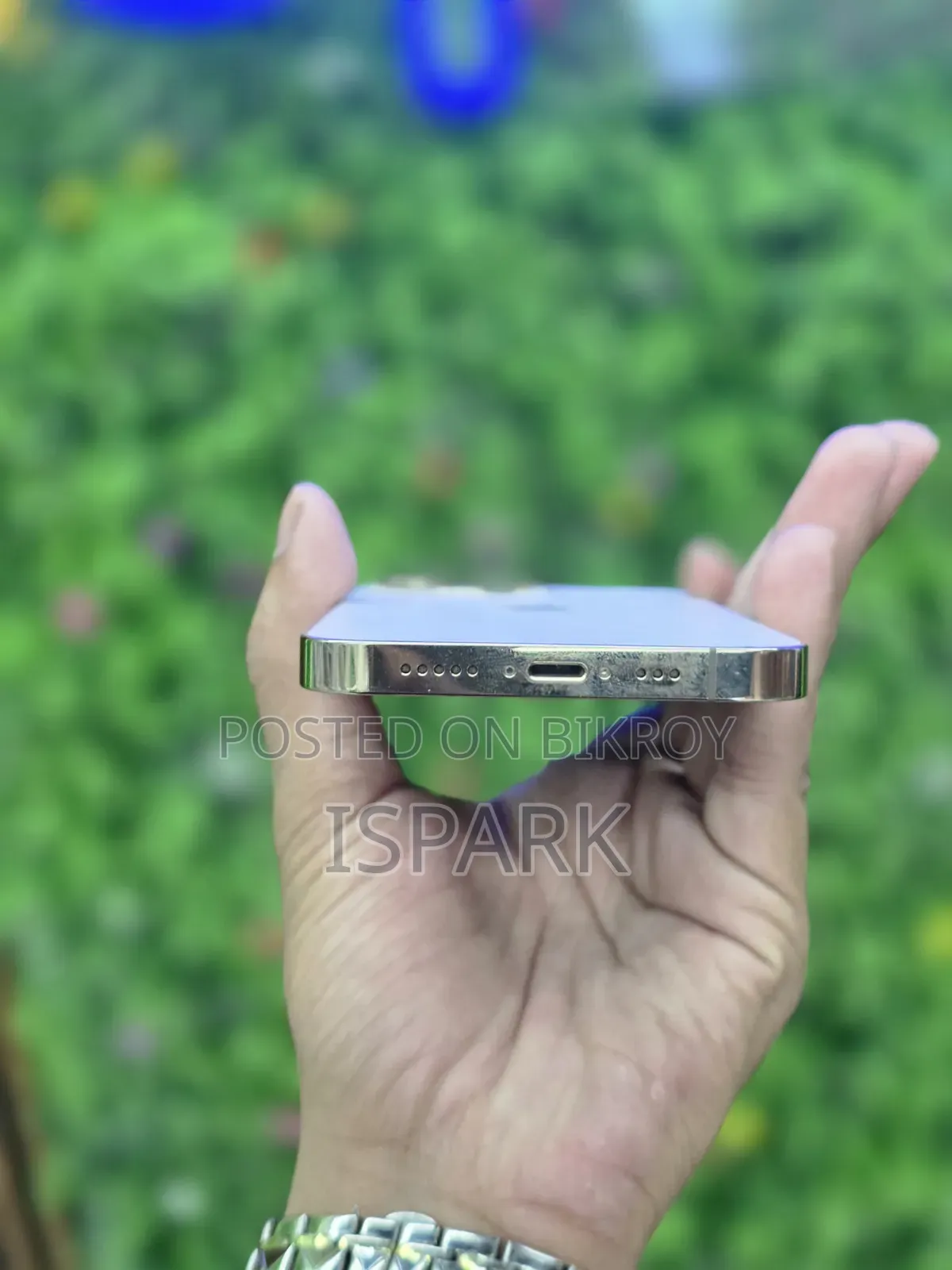 অ্যাপল আইফোন ১৩ প্রো ১২৮ জিবি গোল্ড