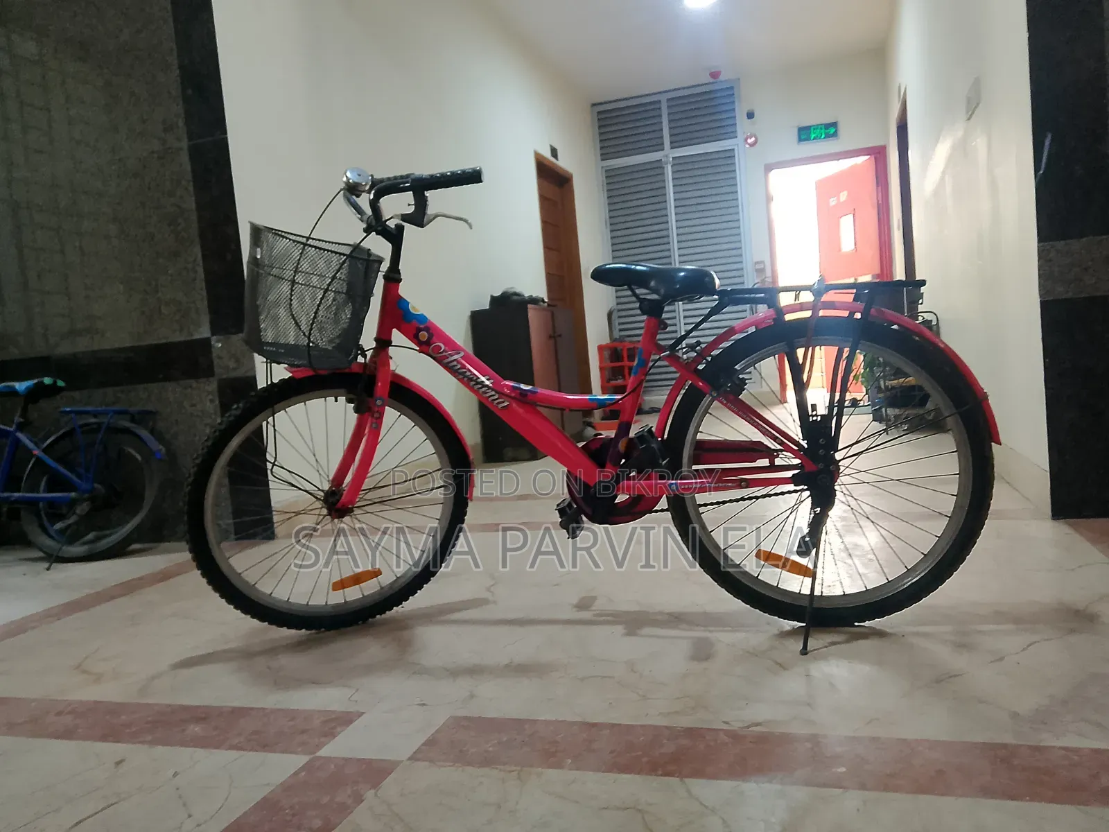Ladies Cycle