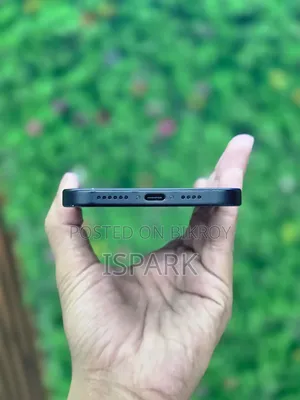 Apple iPhone 15 Plus 128 GB Black