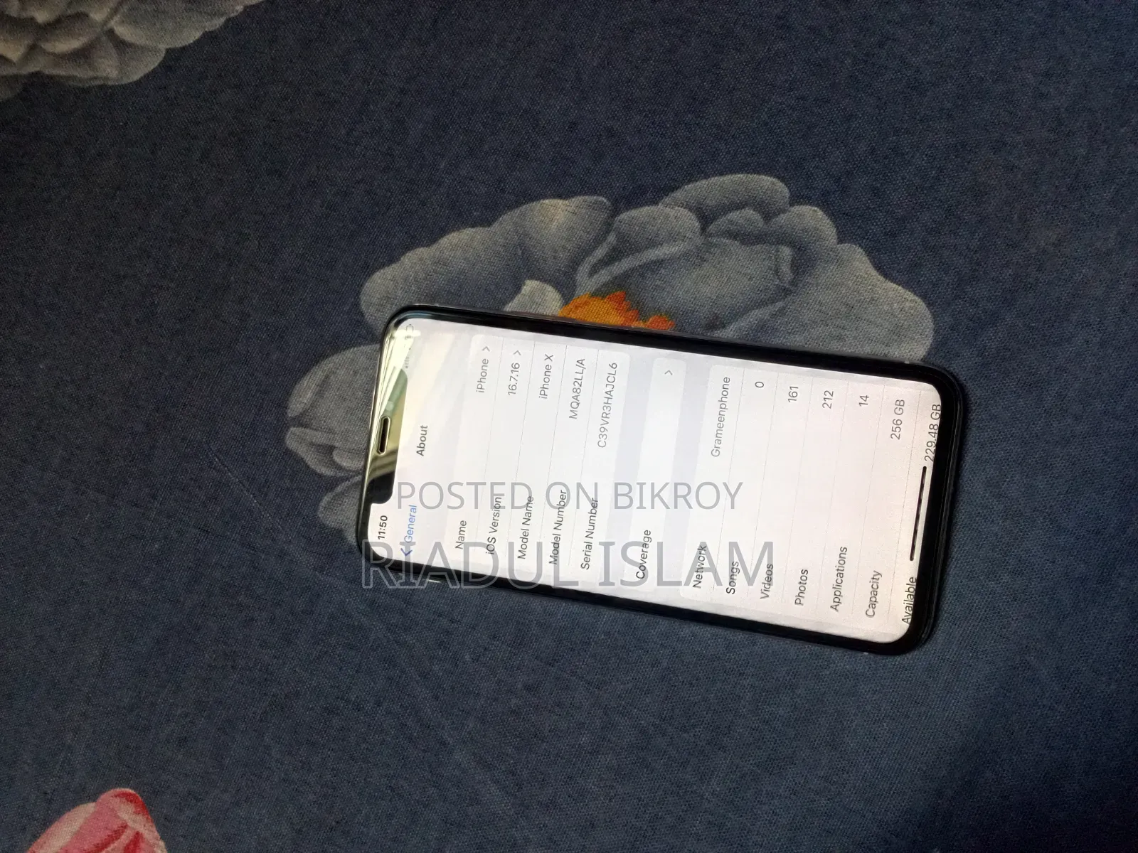 New Apple iPhone X 256 GB White
