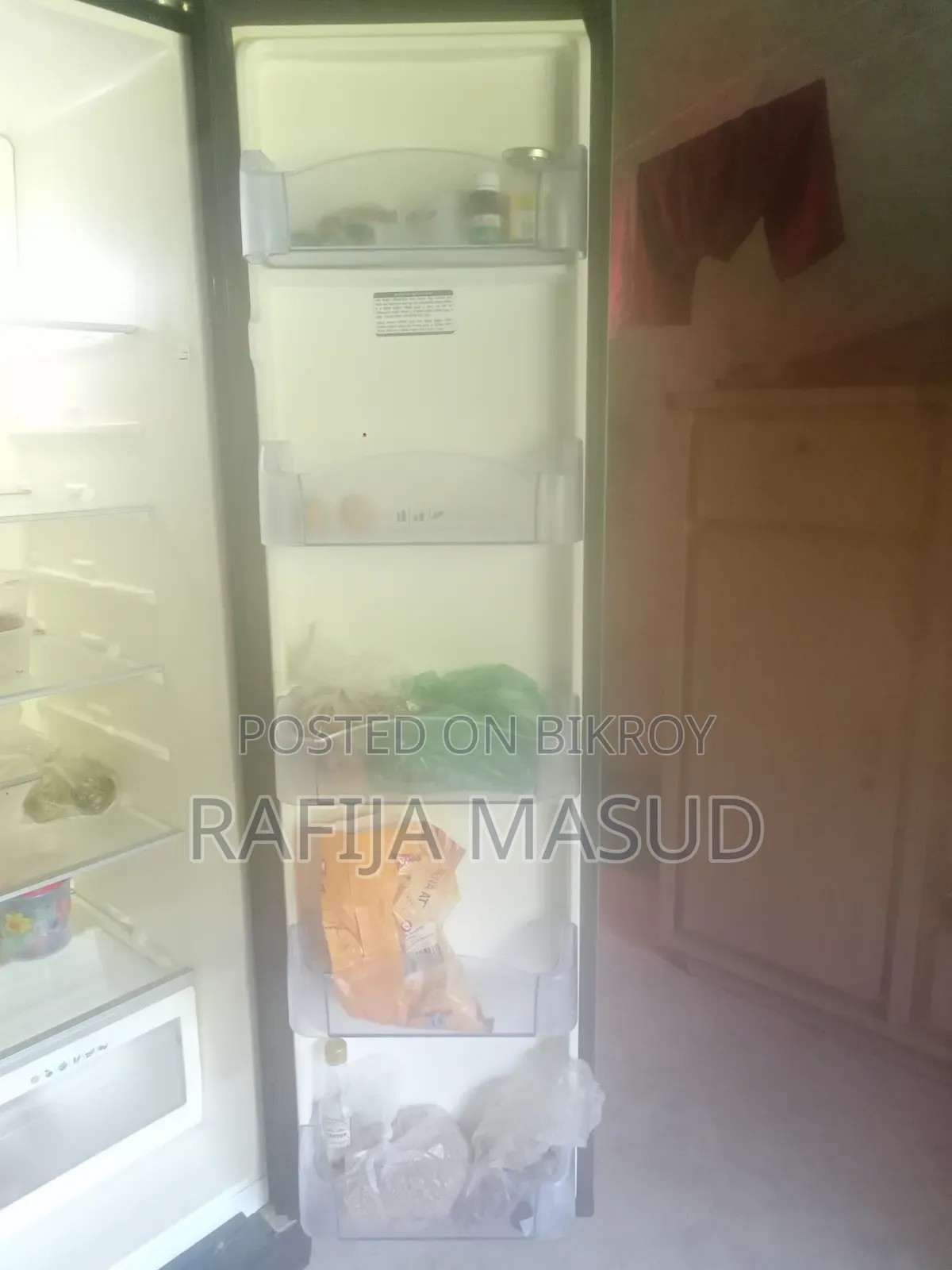 ওয়ালটন ফ্রিজ, চমৎকার অবস্থা, কোনো সমস্যা নেই।