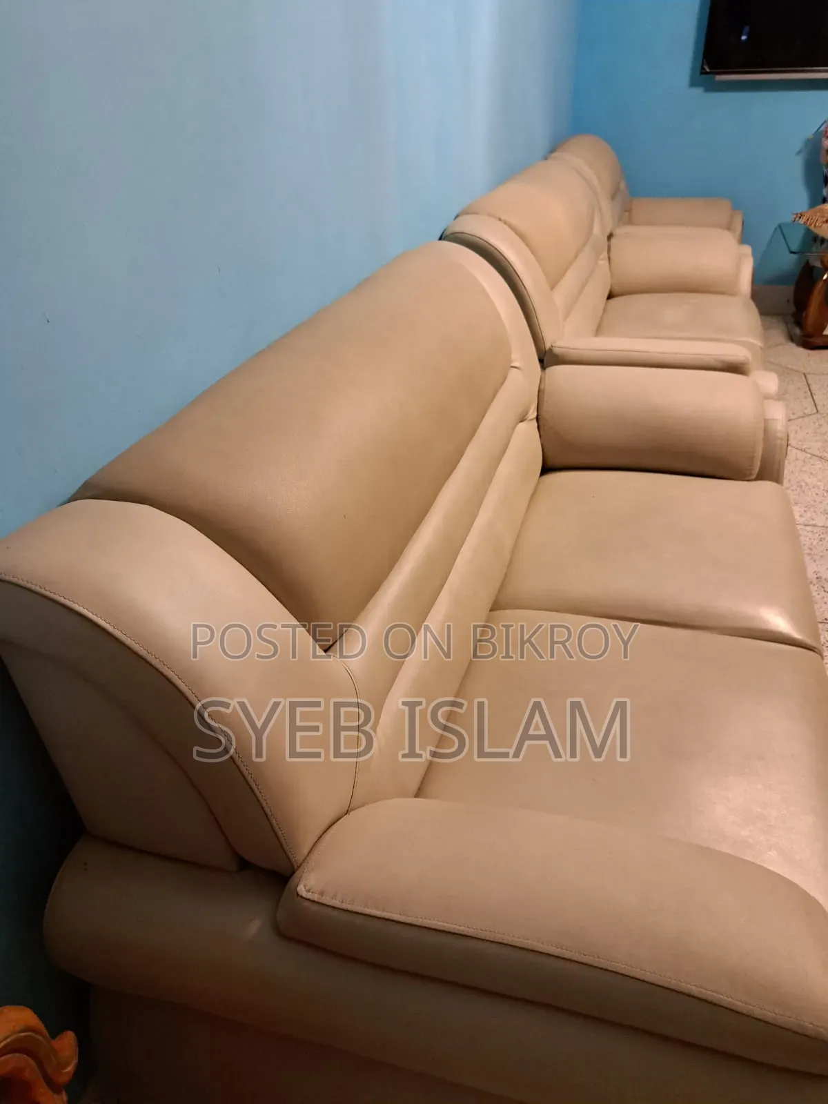 Sofa and Tea Table