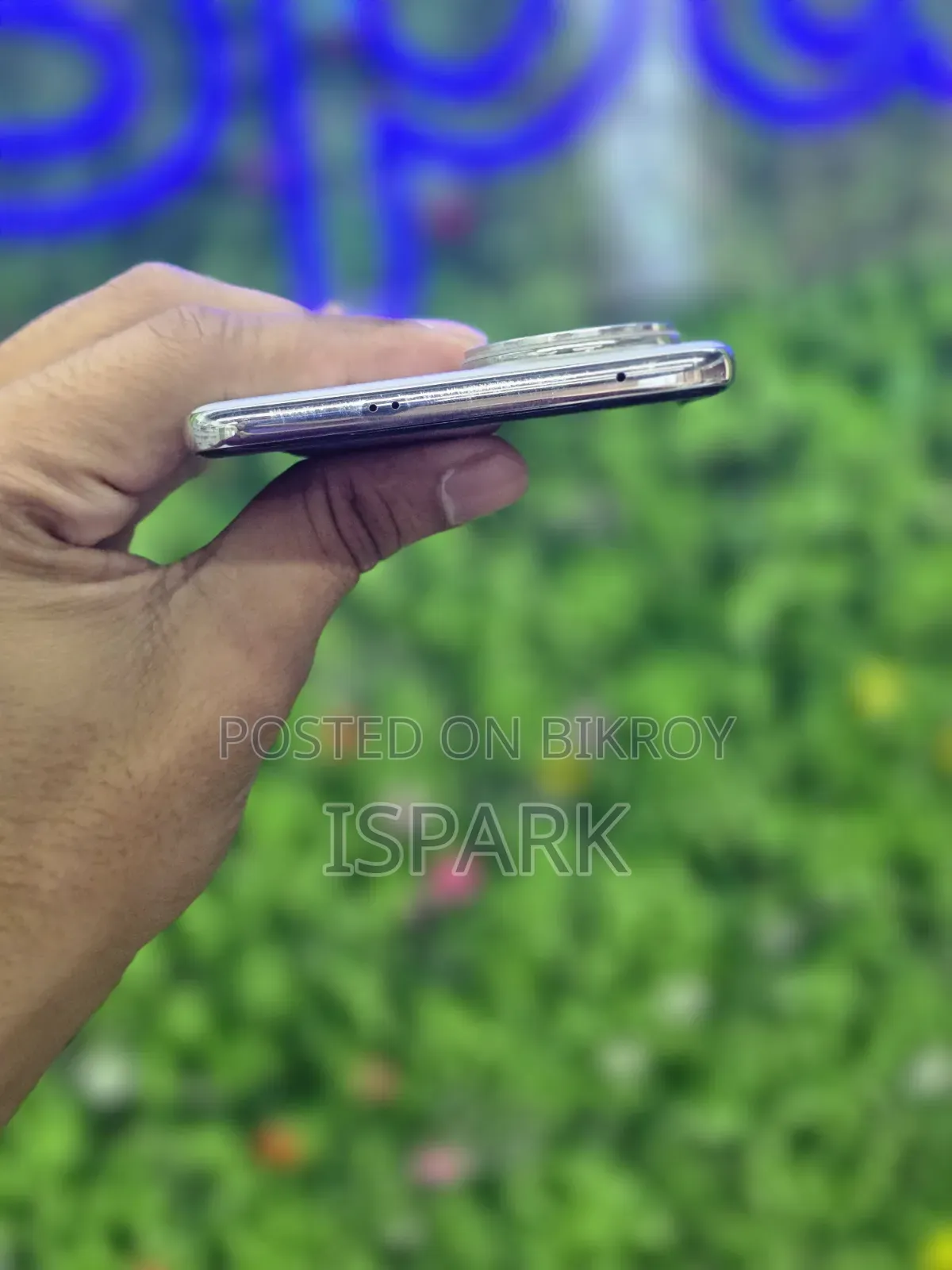 Vivo V50e 128 GB Silver