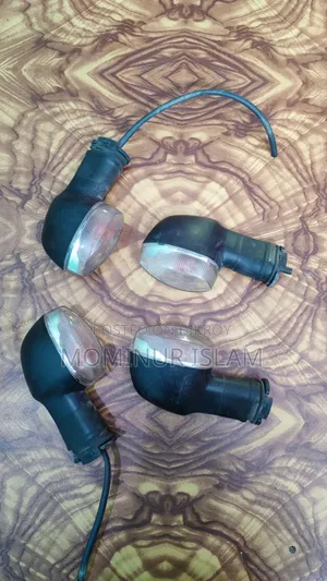 আর১৫ ভি৩ ব্যবহৃত ইন্ডিকেটর ৪টি