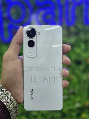 Vivo Y400 128 GB Silver