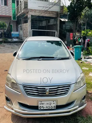 টয়োটা প্রিমিও ২০১০ সিলভার