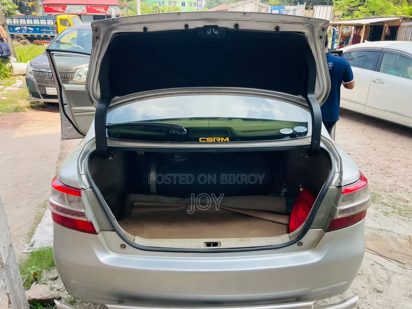 টয়োটা প্রিমিও ২০১০ সিলভার