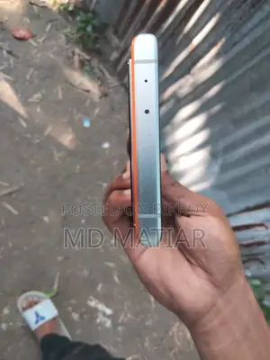 iQOO 256 GB Orange