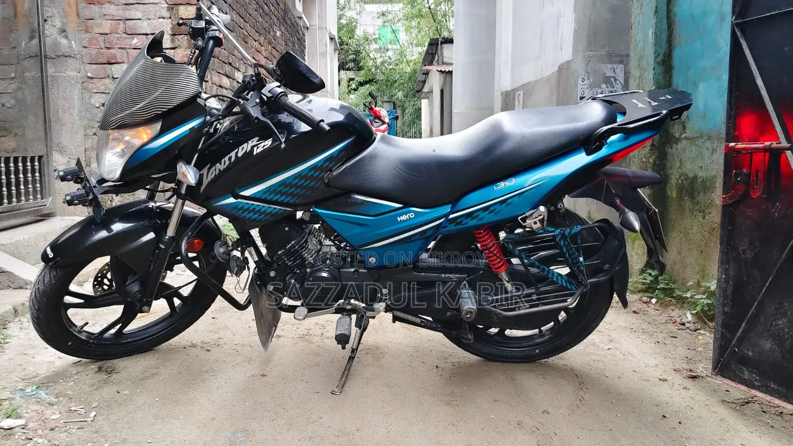 হিরো ইগনিটর ২০২০ নীল