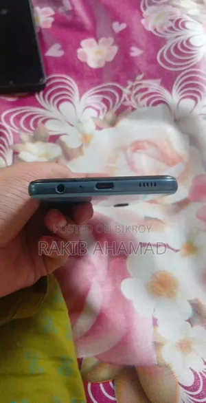 স্যামসাং গ্যালাক্সি এ৩২ ১২৮ জিবি