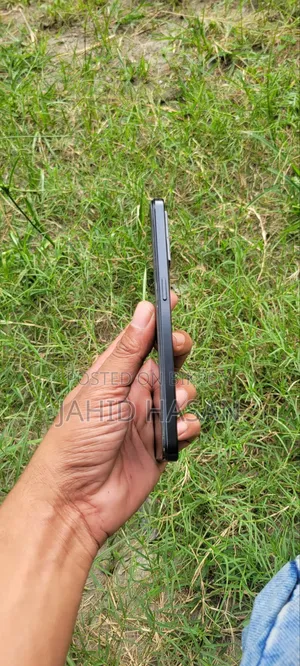 অপ্পো এফ২১ প্রো ১২৮ জিবি ব্ল্যাক