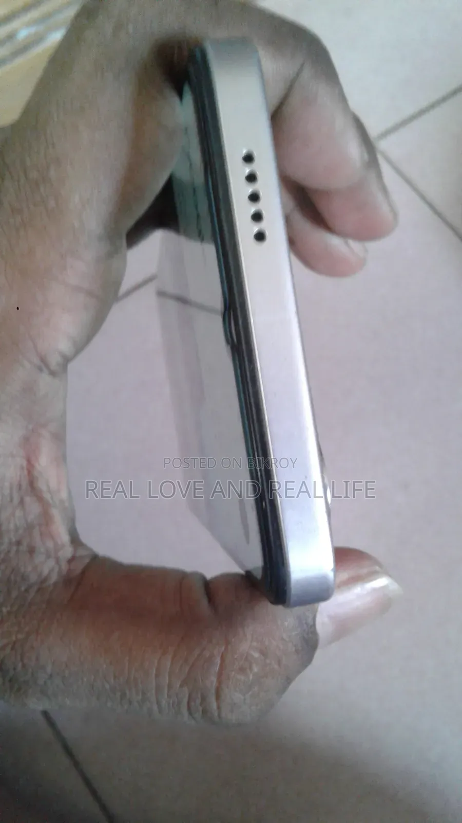 Vivo Y19e 64 GB White