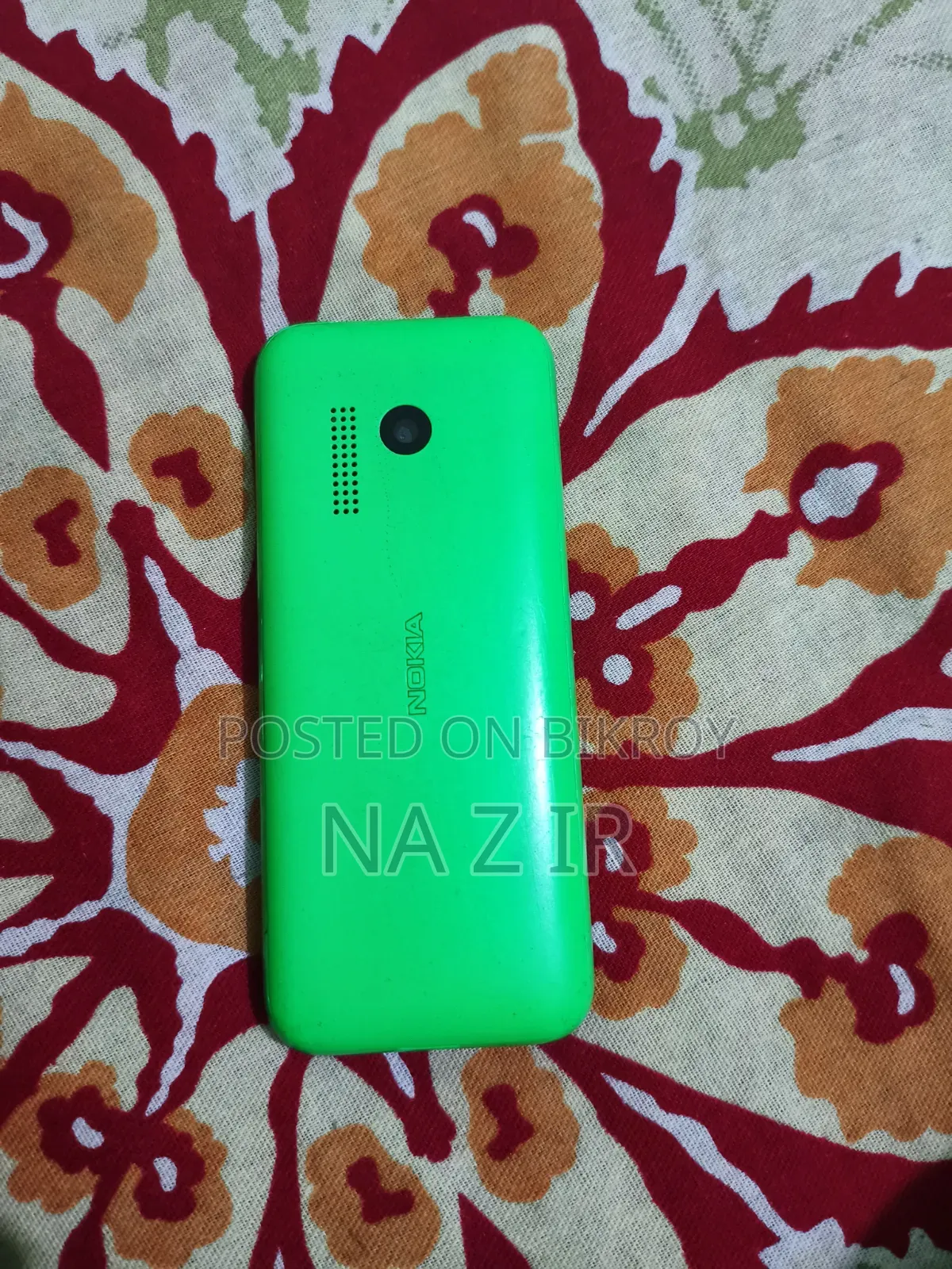 Nokia 215 Yellow