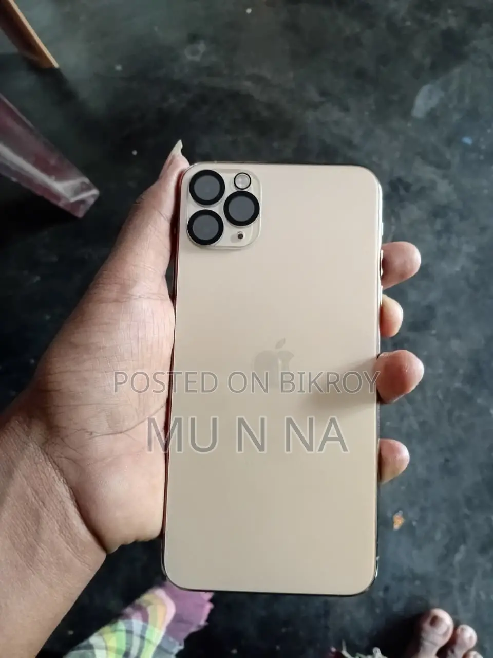 Apple iPhone 11 Pro Max 64 GB Gold