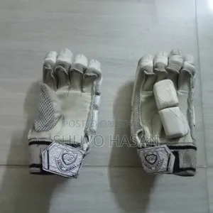 Cricket Equipment
