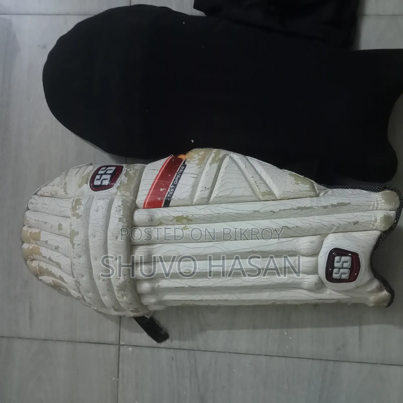 Cricket Equipment