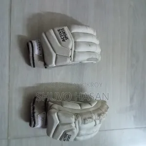 Cricket Equipment