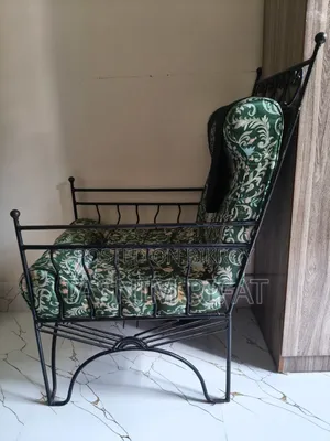 সুন্দর ডিজাইনের লোহার সোফা বিক্রি হবে