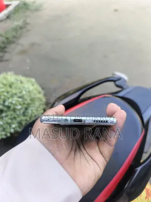 Tecno Camon 40 Pro 4G 256 GB Blue