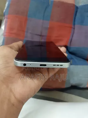 Tecno Spark Go 2 64 GB White