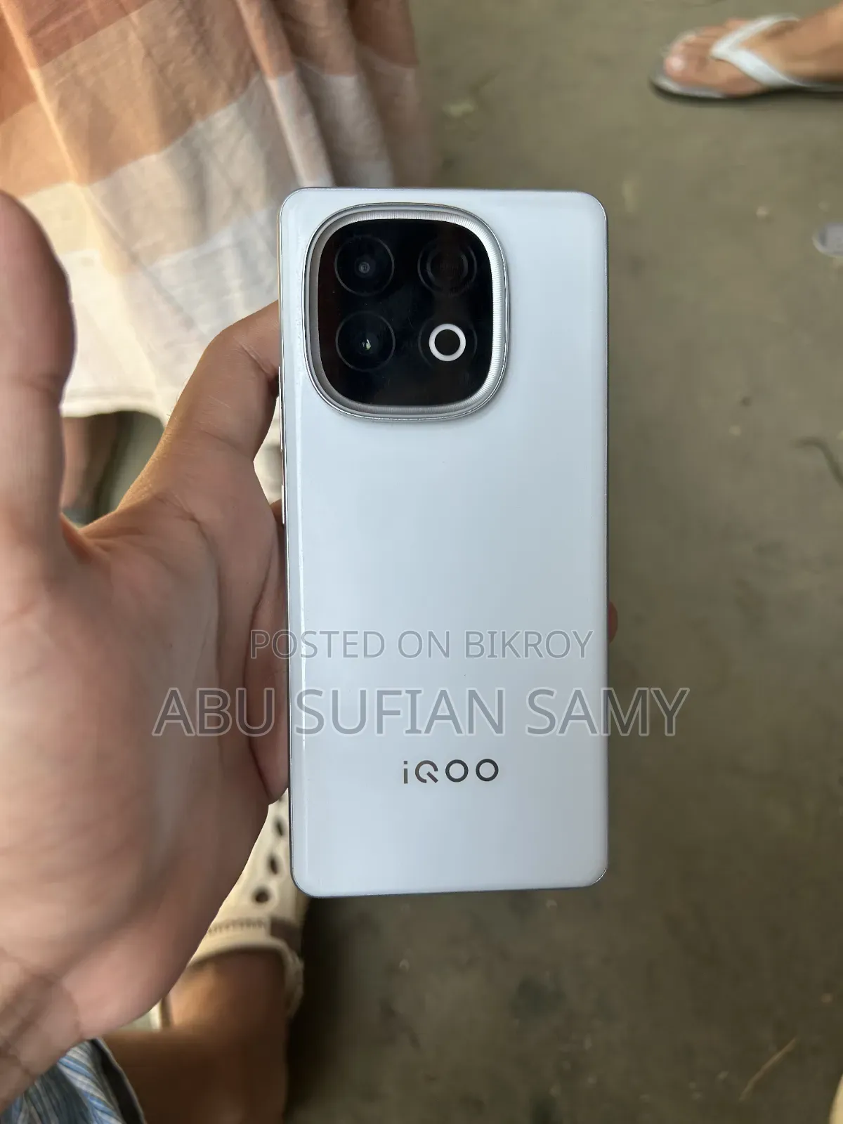 iQOO Z10 256 GB White