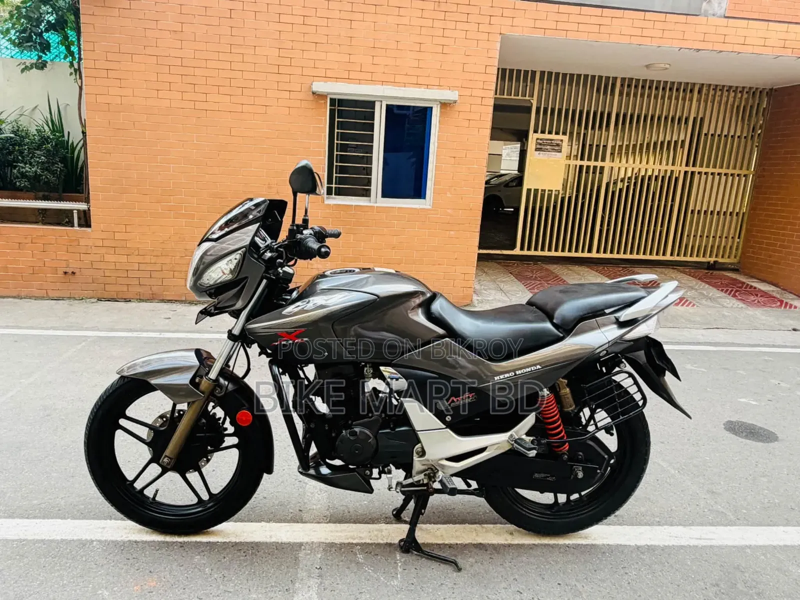 Honda 2013 Gray