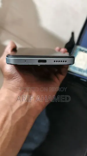 রিয়েলমি ১২ ১২৮ জিবি ব্ল্যাক